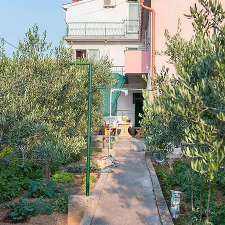 Apartment Milka Vodice
